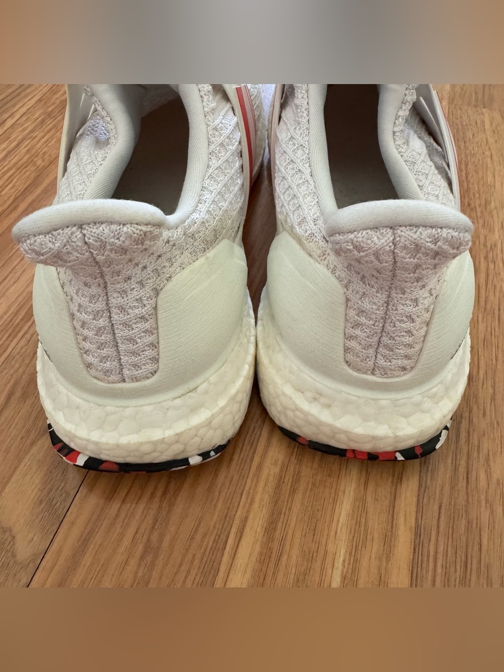 Adidas UltraBoost 4.0 Red Stripes White Running Shoes Marble Print Outsoles 10 - Picture 3 of 11